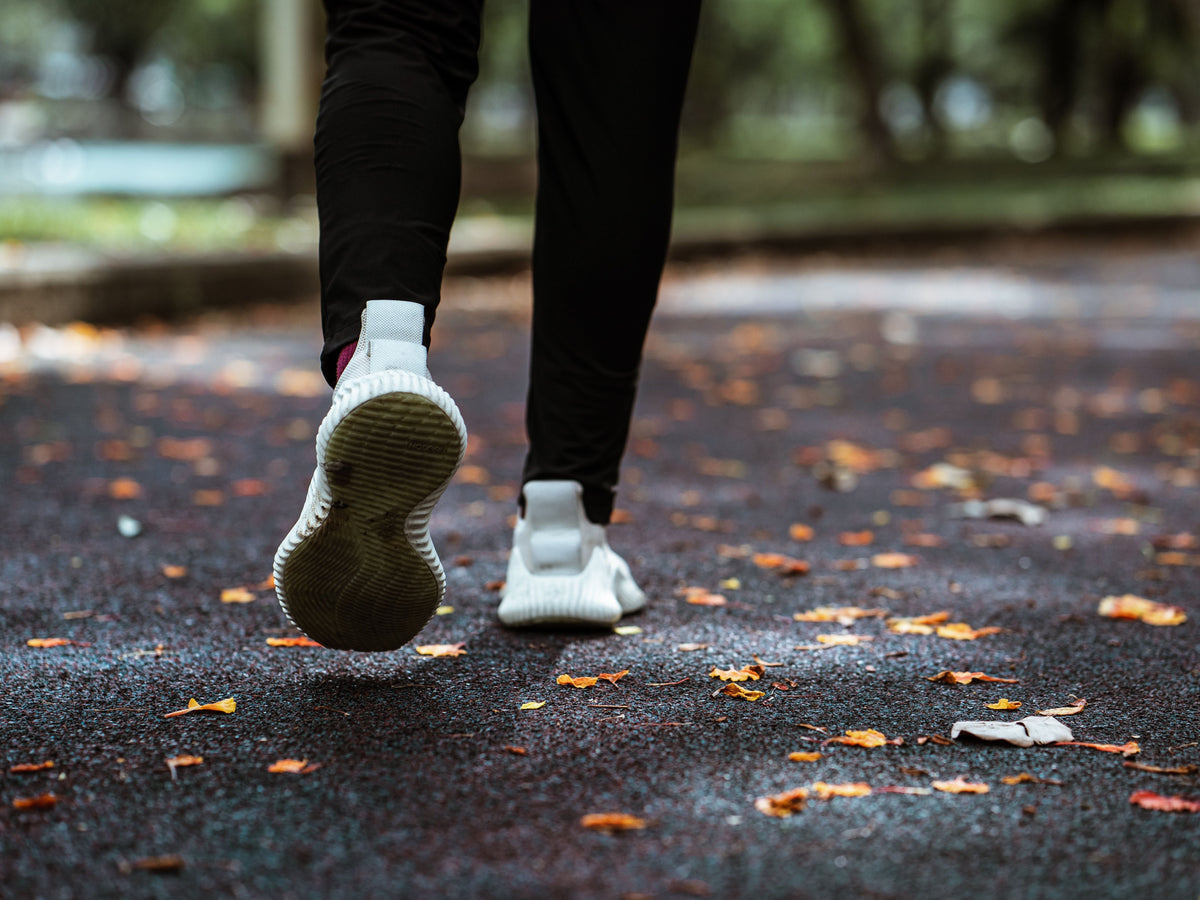 Guía YESOUL para una recuperación suave en otoño: cómo el cardio suave y el ejercicio de bajo impacto pueden acompañar tu rutina
